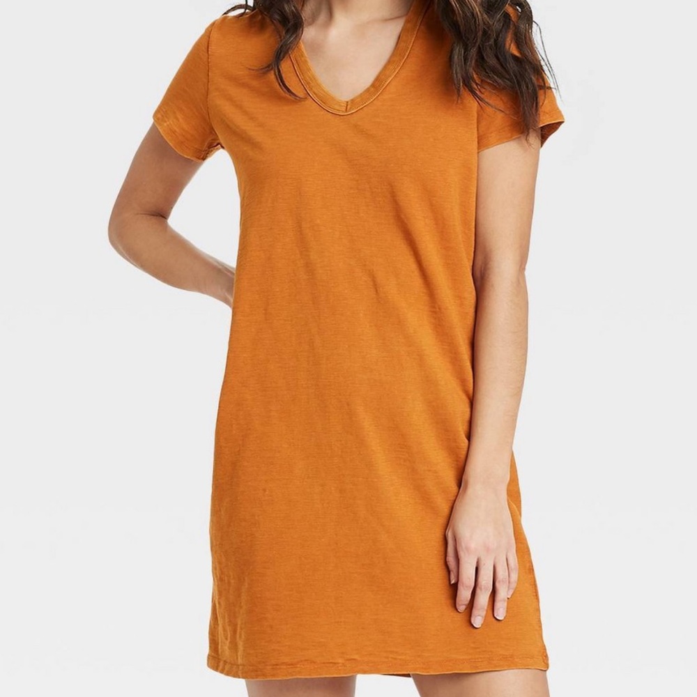 Universal Thread Bundle 2dresses x-large neverworn